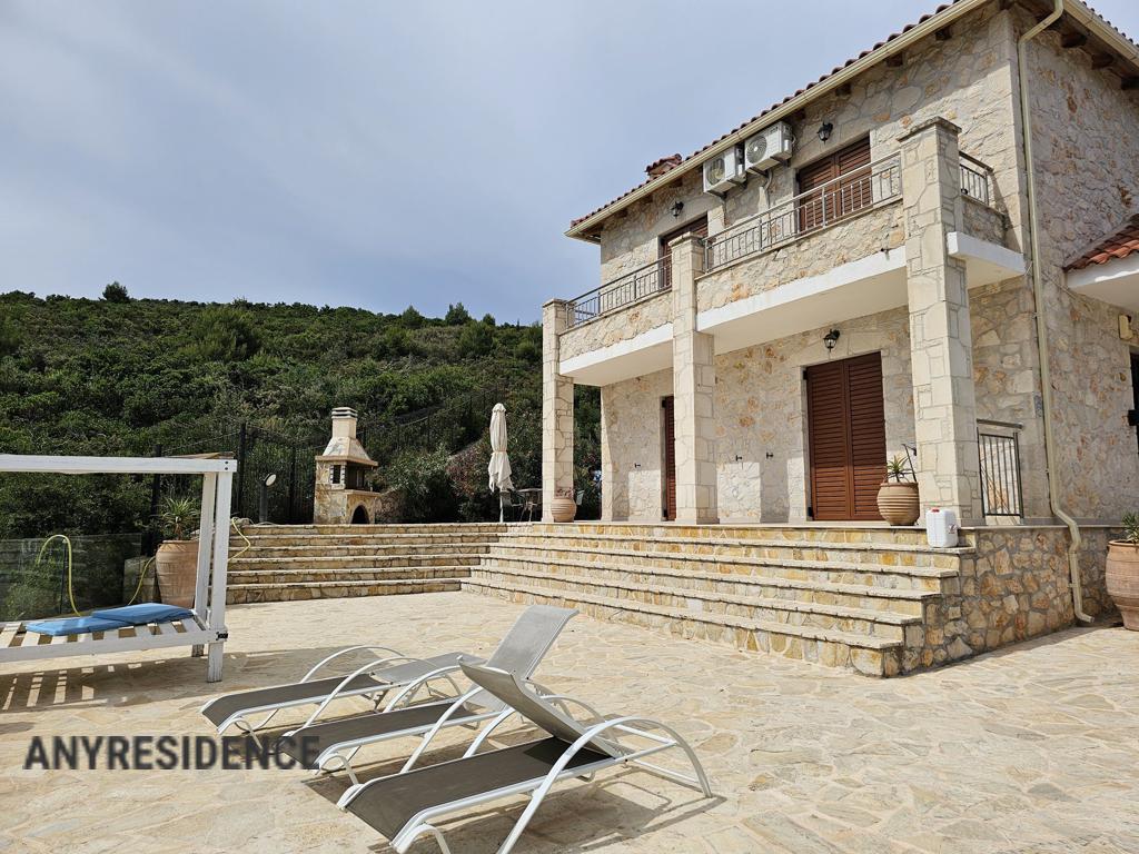 Villa in Zakinthos, photo #1, listing #2377912