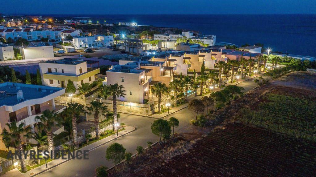 3 room apartment in Crete, photo #6, listing #2284513