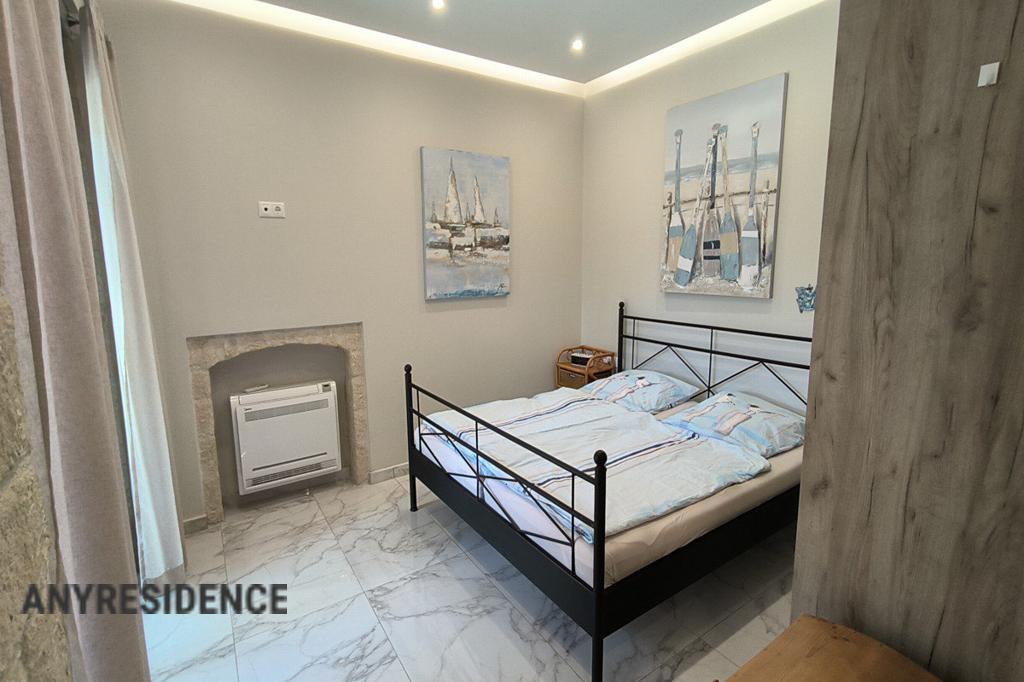 Townhome in Chania, photo #2, listing #2492738