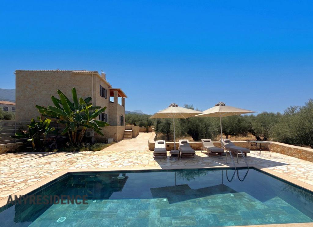 Townhome in Messenia, photo #4, listing #2545388