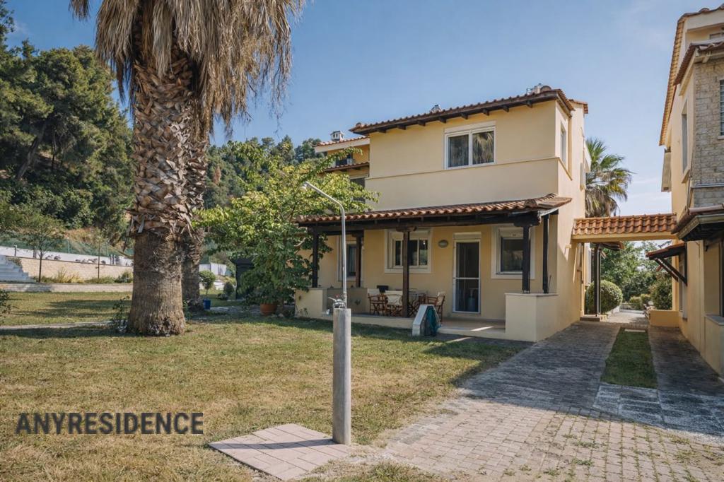 Townhome in Thessalia Sterea Ellada, photo #4, listing #2539588