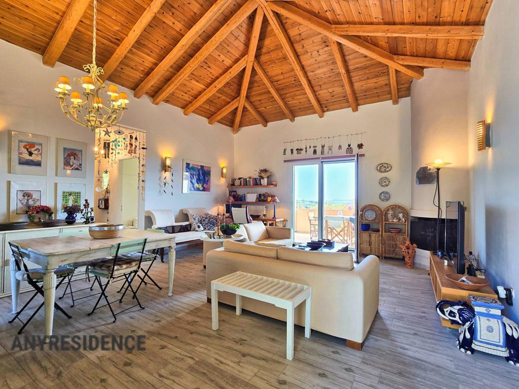 Townhome in Peloponnese, photo #5, listing #2457764
