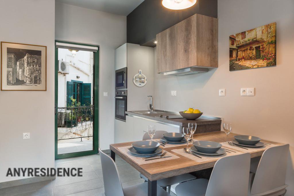 Apartment in Chania, photo #5, listing #2419136