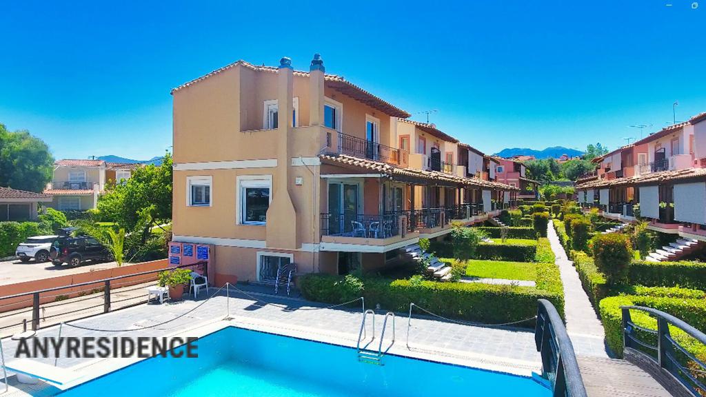 Townhome in Peloponnese, photo #3, listing #2457560