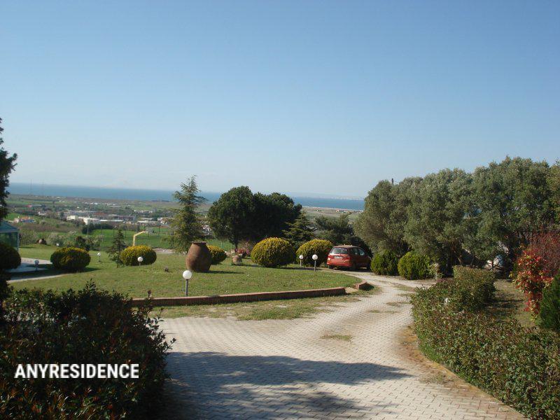 Townhome in Thessaloniki, photo #8, listing #2210104