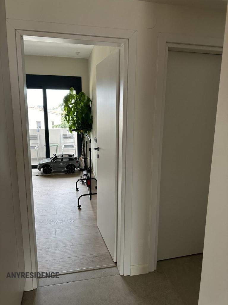 Townhome in Thermi, photo #3, listing #2392581