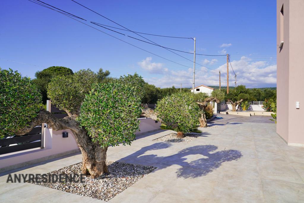Villa in Peloponnese, photo #6, listing #2529888