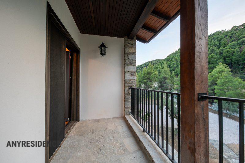 Townhome in Sithonia, photo #8, listing #2338124