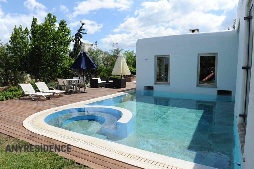 Villa in Vori, photo #1, listing #2463875