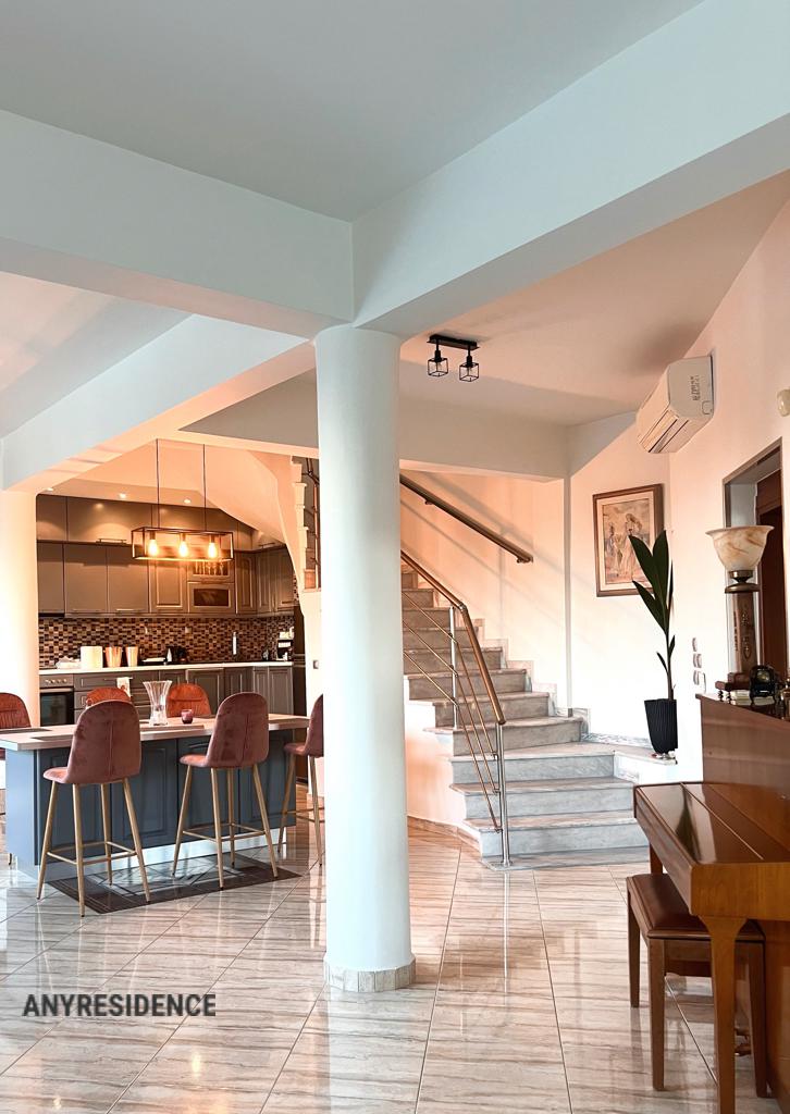 9 room villa in Larissa, photo #4, listing #2476780