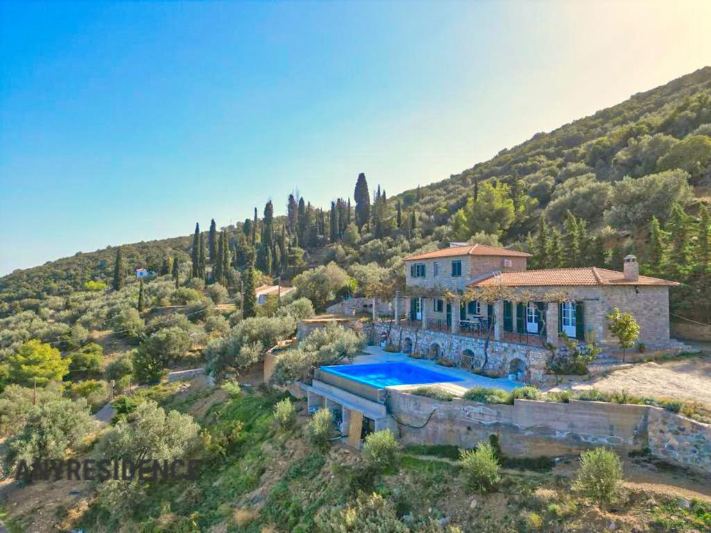 Villa in Galatas, photo #1, listing #2522737