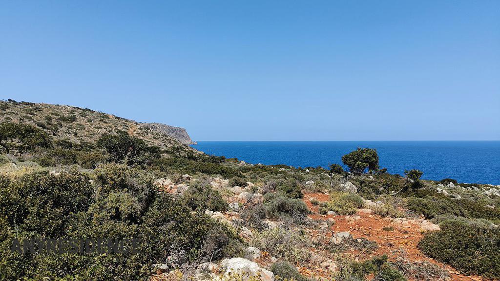 Investment land in Chania, photo #3, listing #2383752