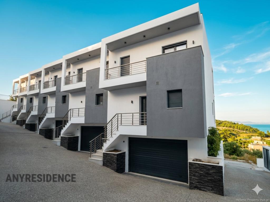Townhome in Polychrono, photo #4, listing #2245407