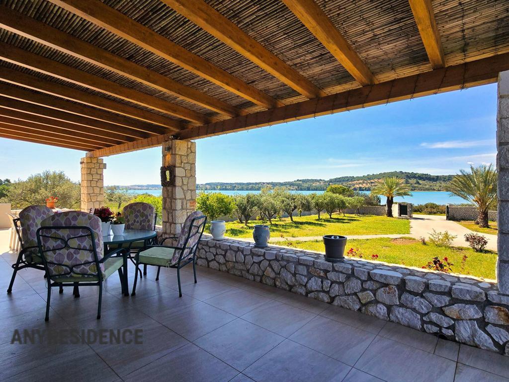 Townhome in Porto Cheli, photo #7, listing #2450824