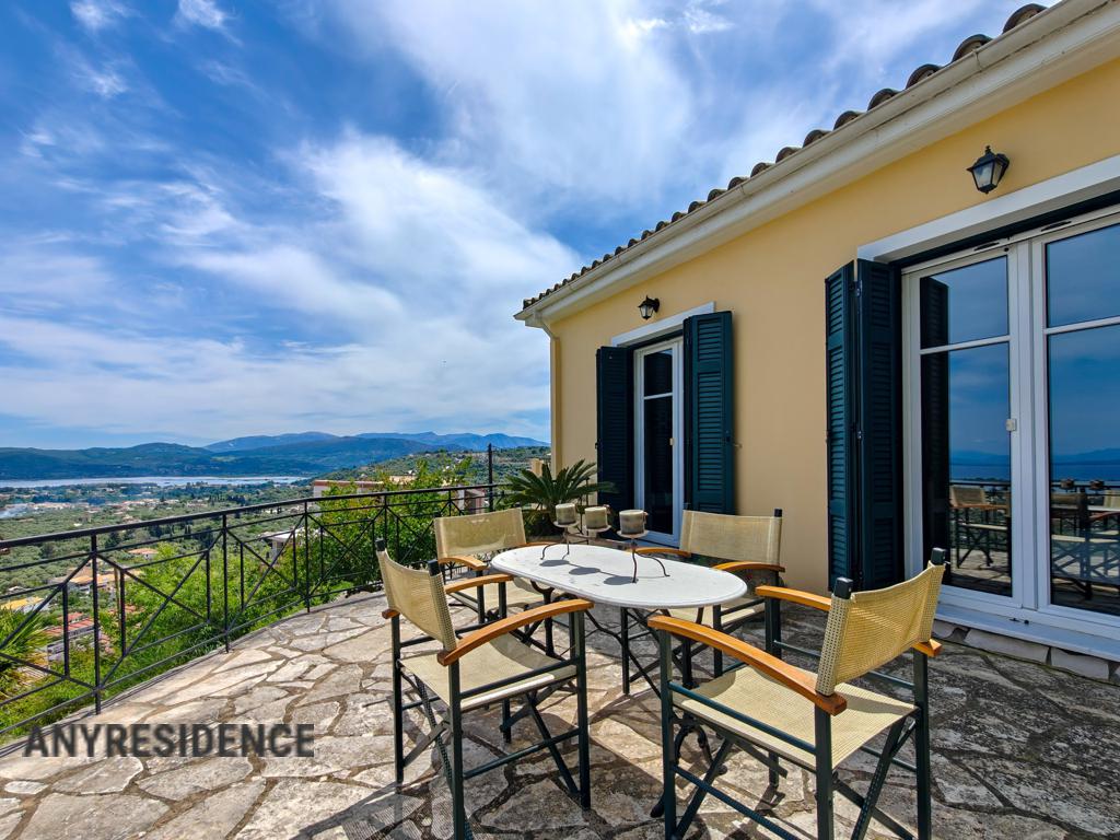 Townhome in Lefkas, photo #8, listing #2536018
