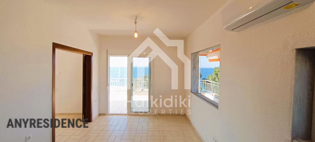 3 room apartment in Sithonia, photo #7, listing #2374201