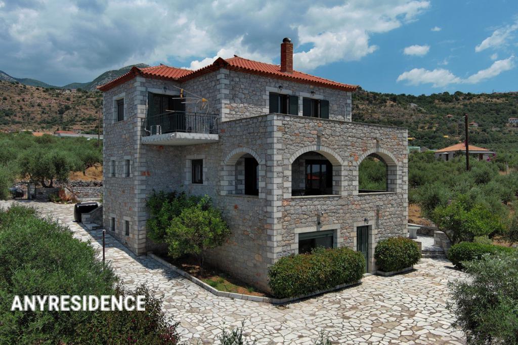 Villa in Peloponnese, photo #3, listing #2534732
