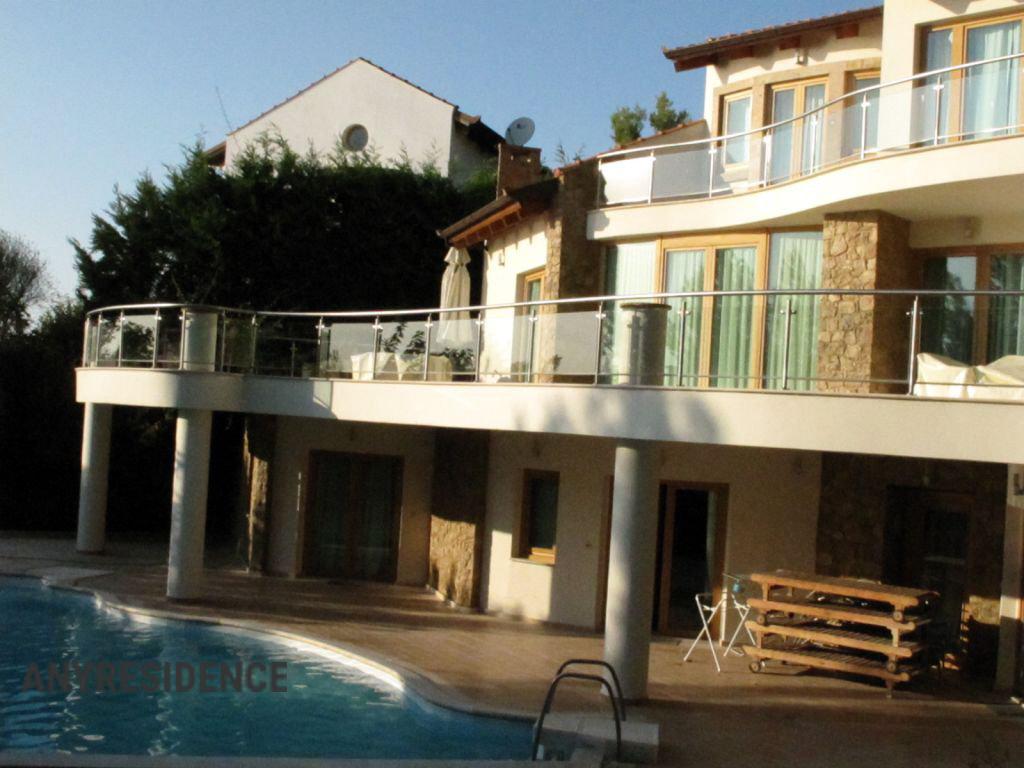 8 room villa in Chalkidiki (Halkidiki), photo #1, listing #1847611