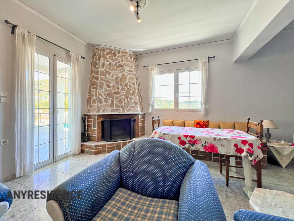 Townhome in Epidavros, photo #5, listing #2490295