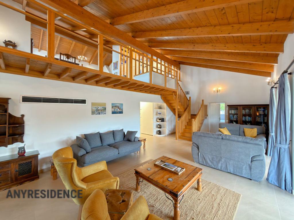 Villa in Peloponnese, photo #9, listing #2541164