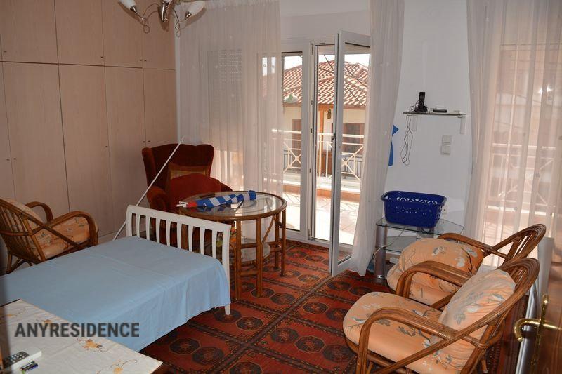 4 room villa in Nea Skioni, photo #8, listing #1888942