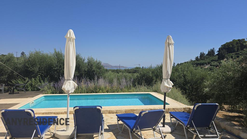 Villa in Tsivaras, photo #3, listing #2538039