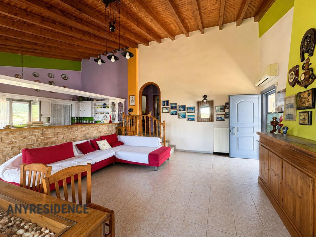 4 room townhome in Peloponnese, photo #7, listing #2550205