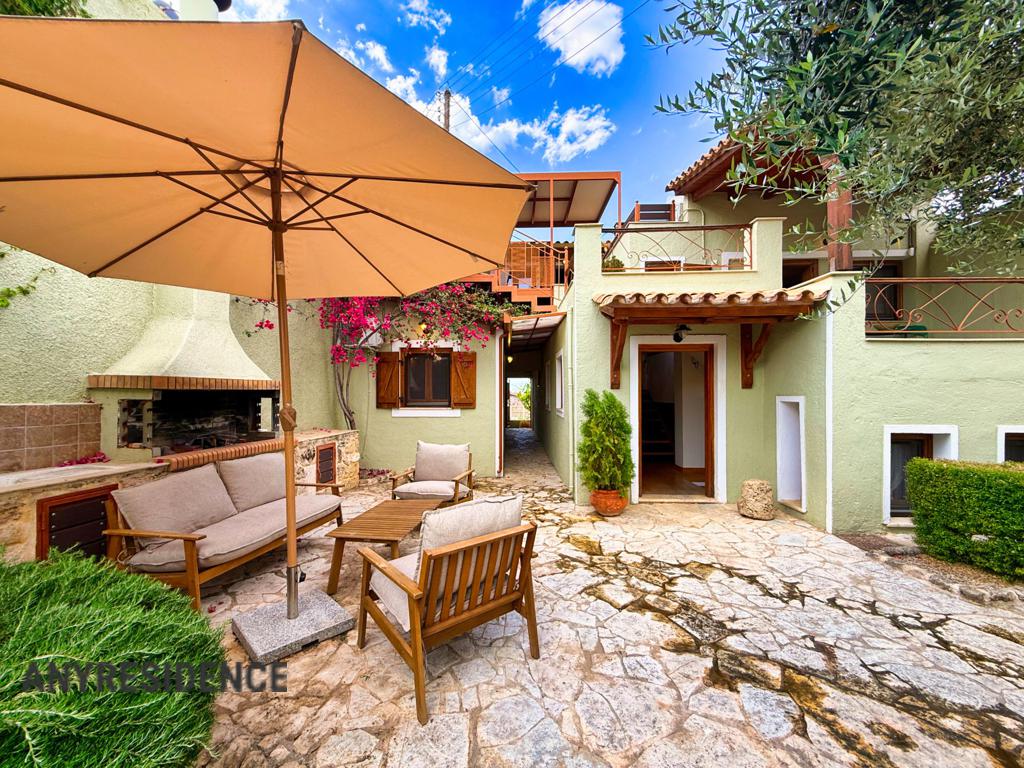 Townhome in Korinthos, photo #3, listing #2535567