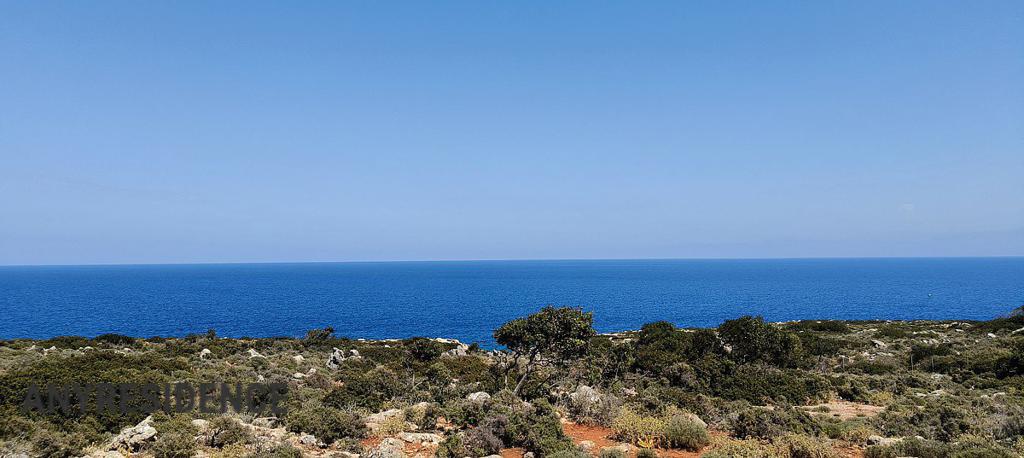 Investment land in Chania, photo #2, listing #2383752