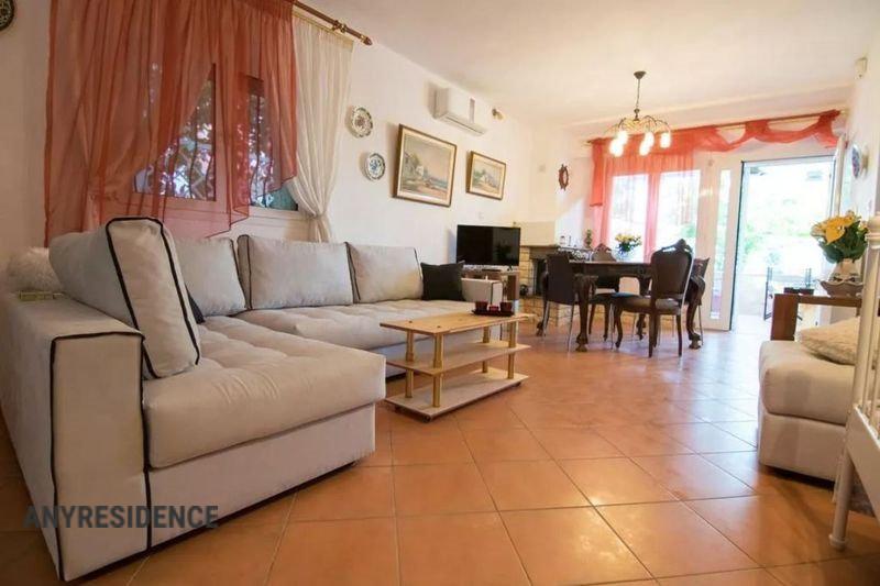 4 room terraced house in Afytos, photo #2, listing #1888943