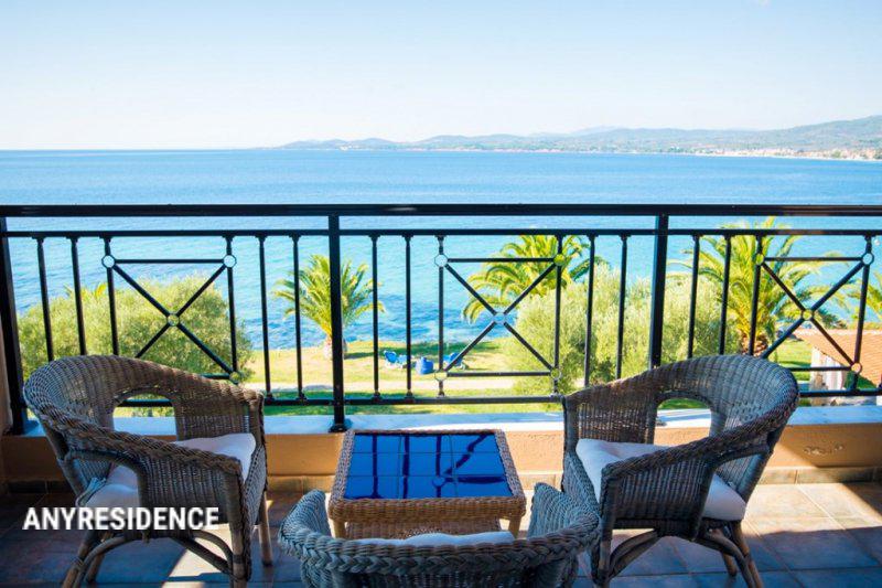 Villa in Nikiti, photo #2, listing #2328695