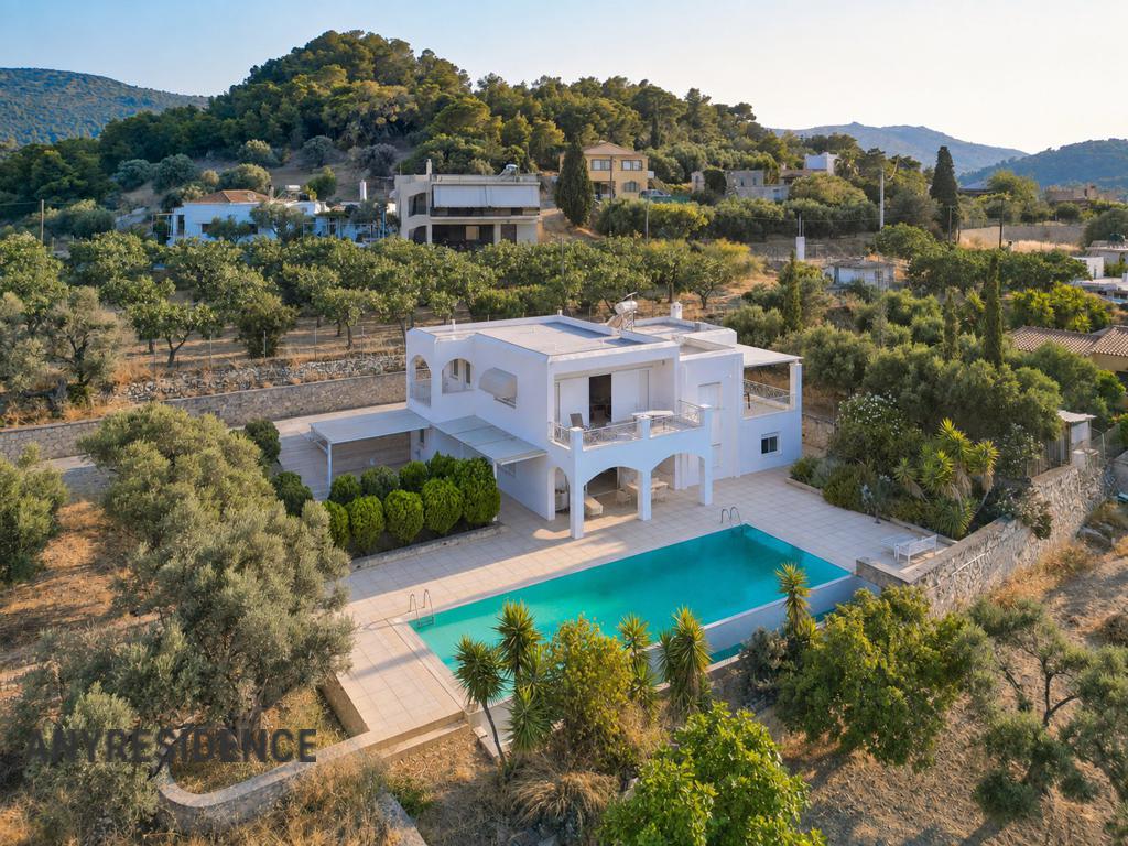 Villa in Administration of the Peloponnese, Western Greece and the Ionian Islands, photo #4, listing #2544962