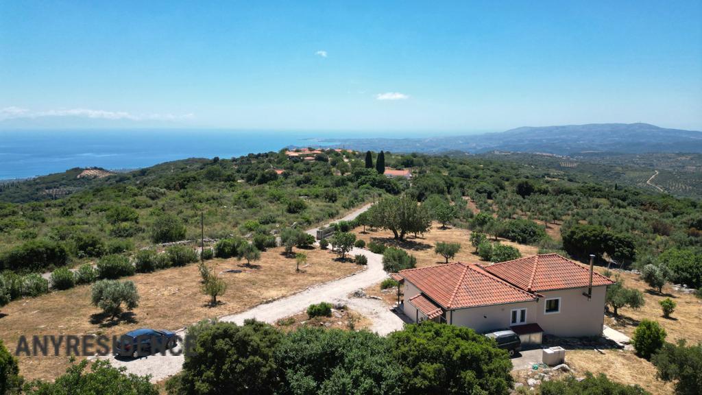 Townhome in Peloponnese, photo #2, listing #2484032