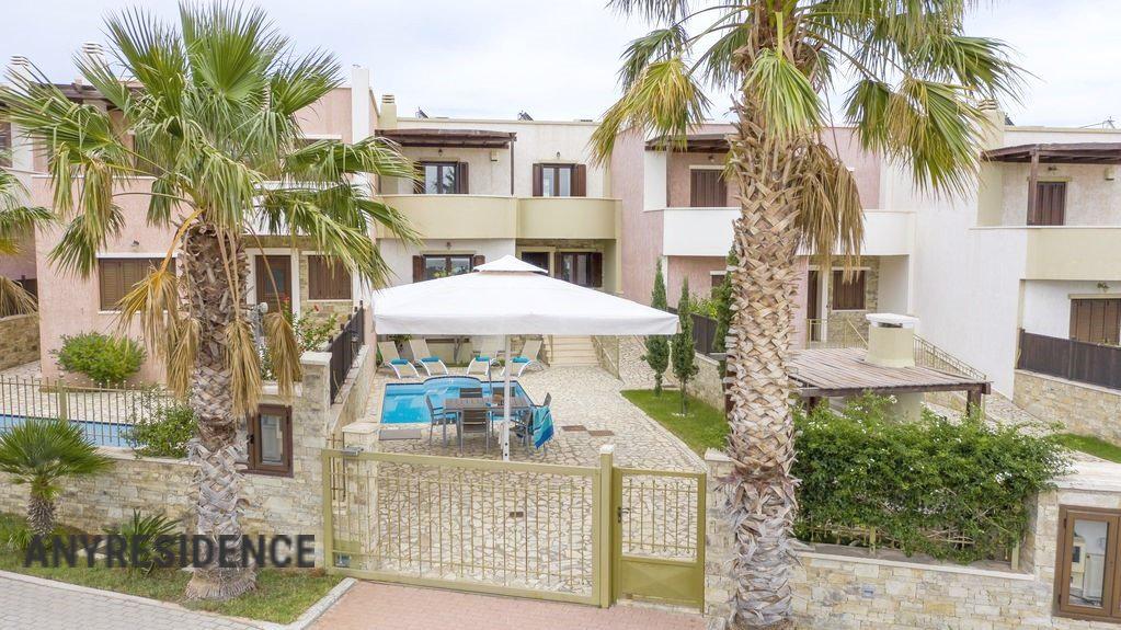 4 room terraced house in Crete, photo #2, listing #2284415