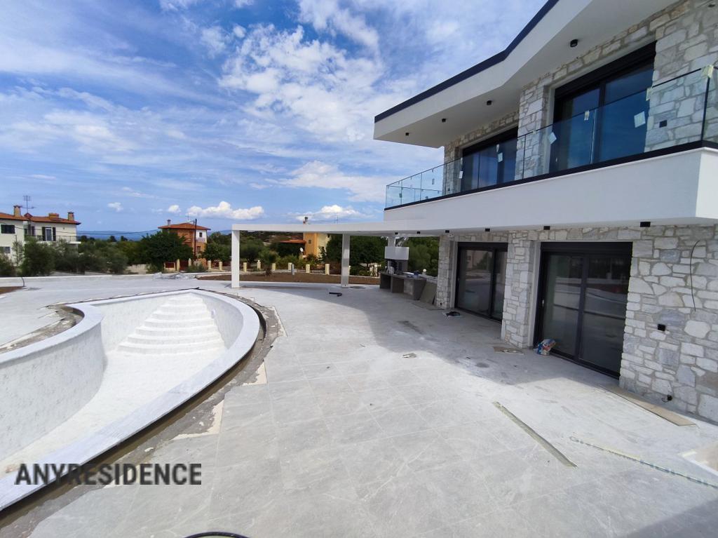 Townhome in Chaniotis, photo #7, listing #2365058