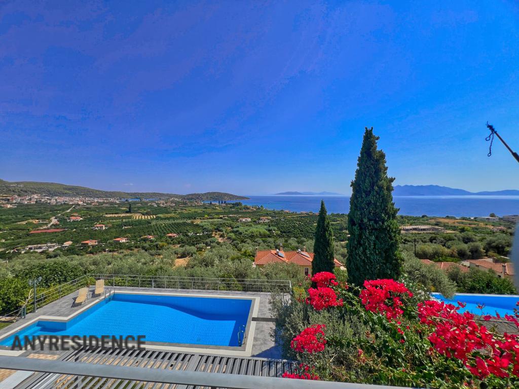 Townhome in Korinthos, photo #8, listing #2512837