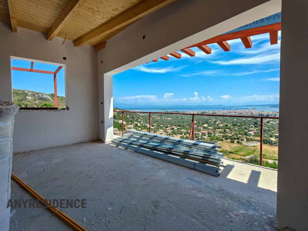 Townhome in Lefkas, photo #10, listing #2535541