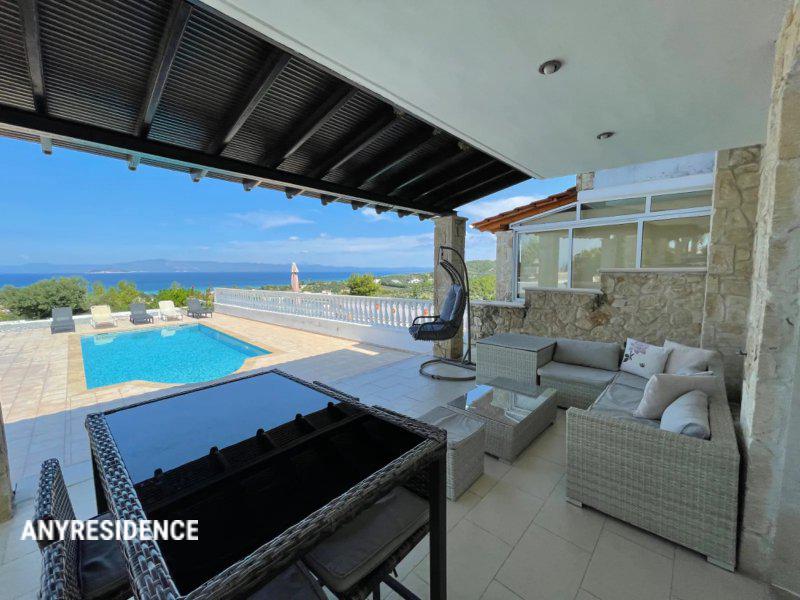 Townhome in Pefkochori, photo #9, listing #2329337