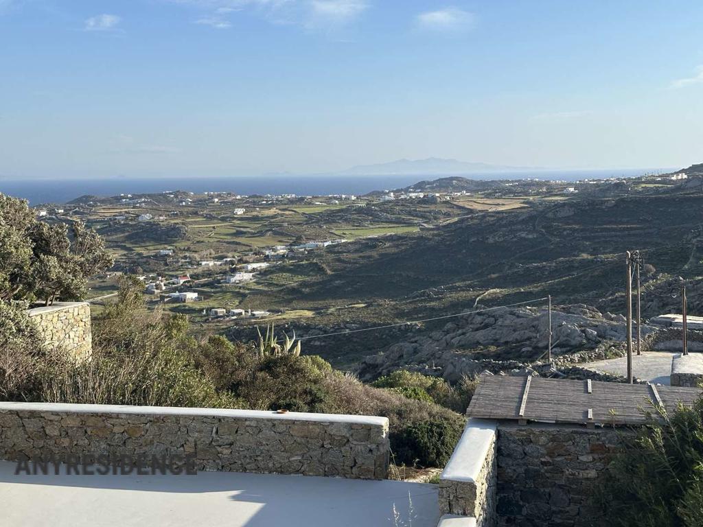 4 room terraced house in Cyclades, photo #1, listing #2471003