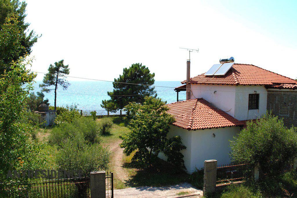 3 room villa in Sithonia, photo #2, listing #2171109