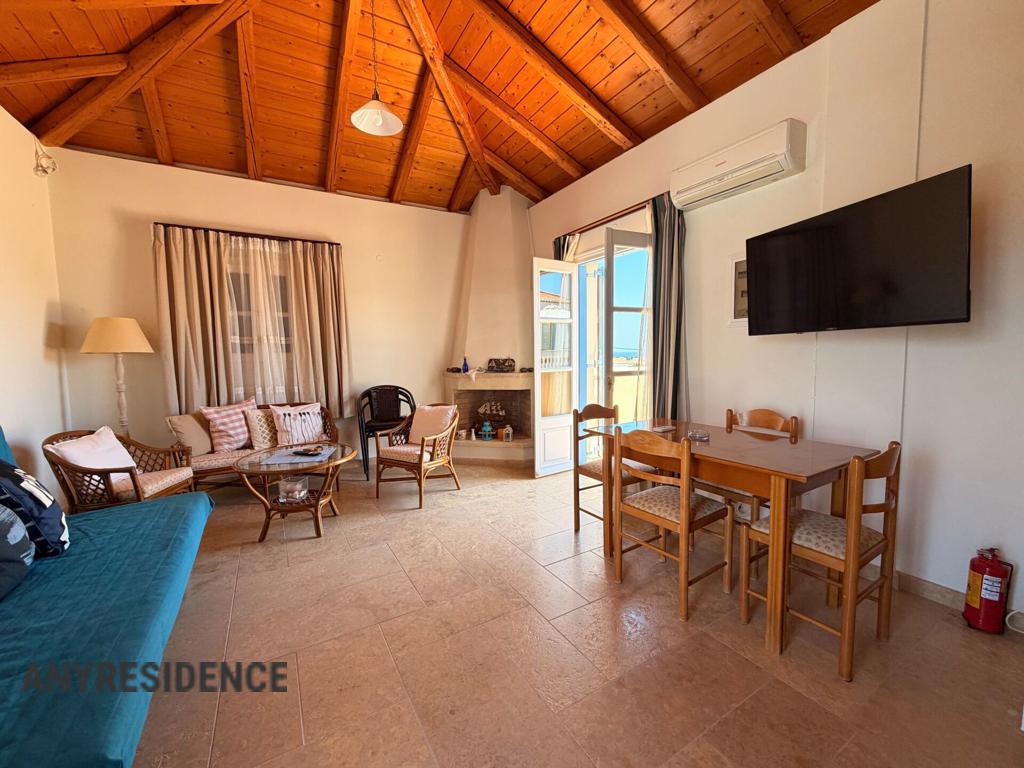 Townhome in Spetses, photo #3, listing #2541945