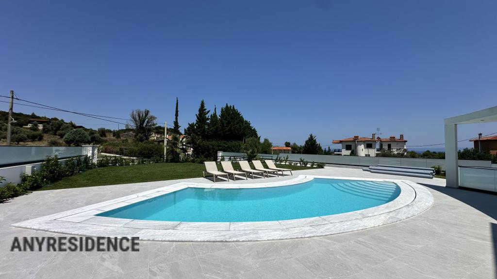 Townhome in Chaniotis, photo #4, listing #2365058