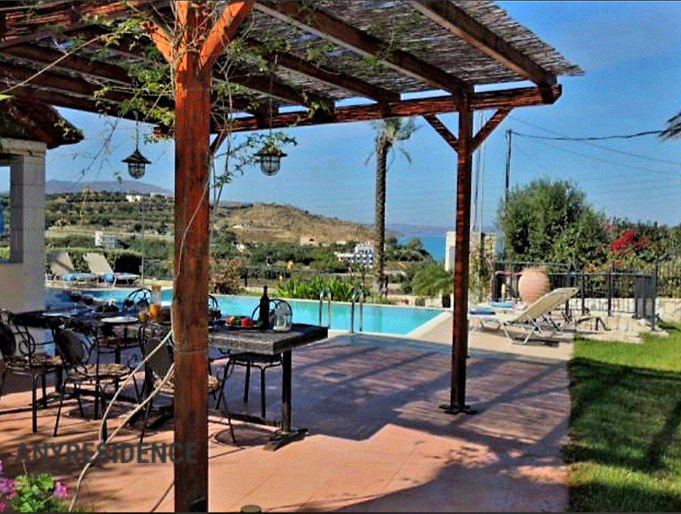 Villa in Chania, photo #4, listing #2300868