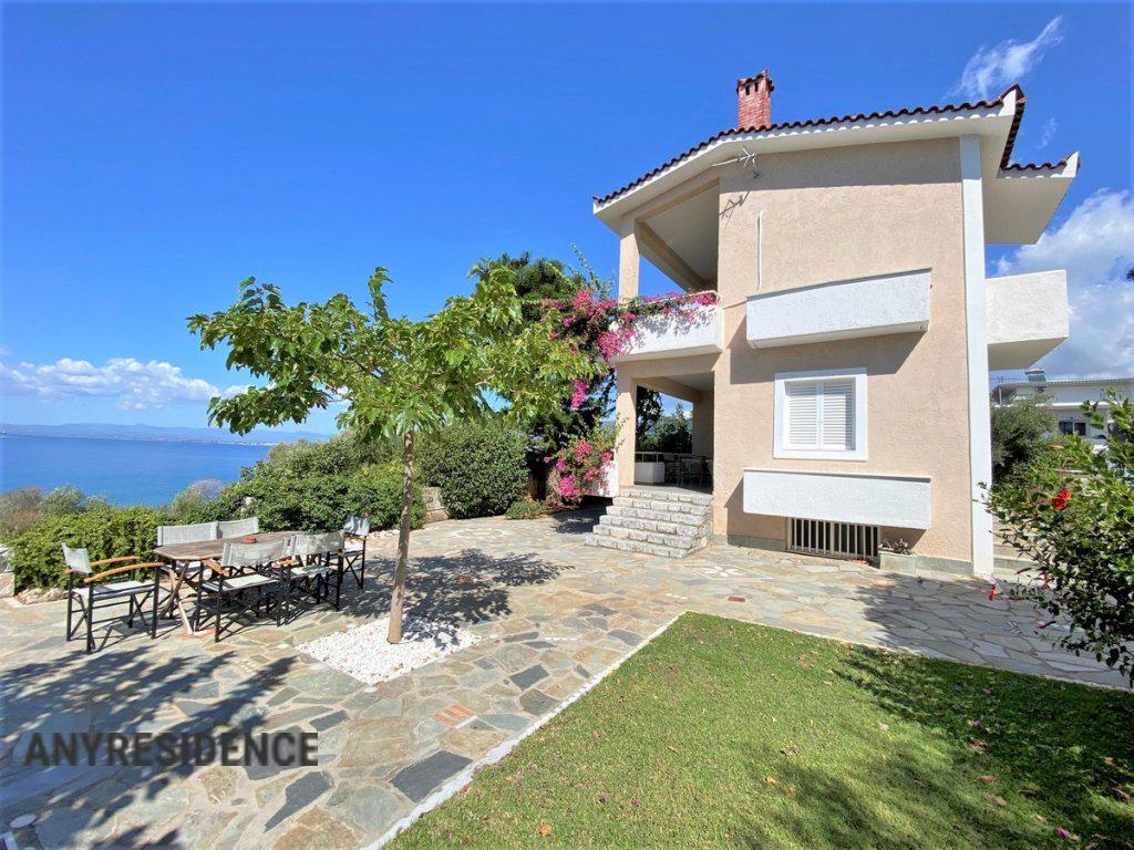 7 room villa in Kalamata, photo #2, listing #2165544