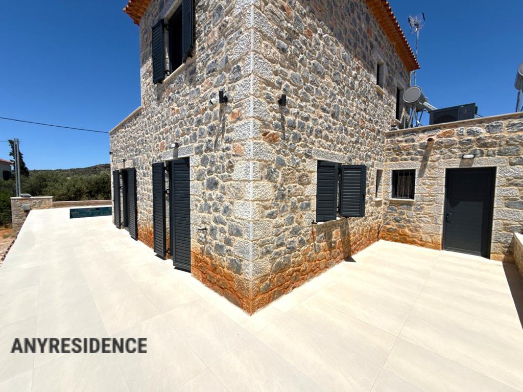Townhome in Kardamyli, photo #5, listing #2410972
