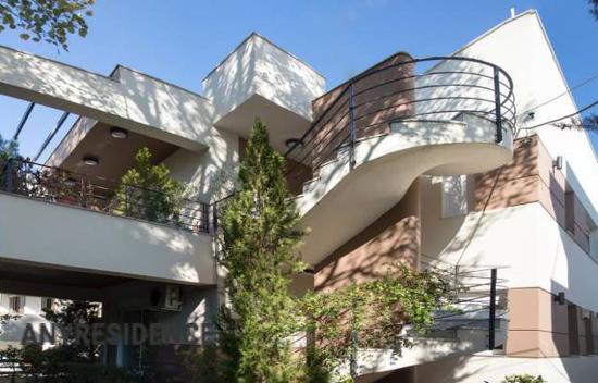 Detached house in Athens