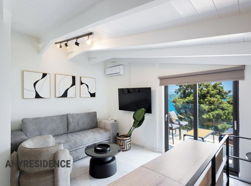 Terraced house in Lefkas, photo #4, listing #2534341