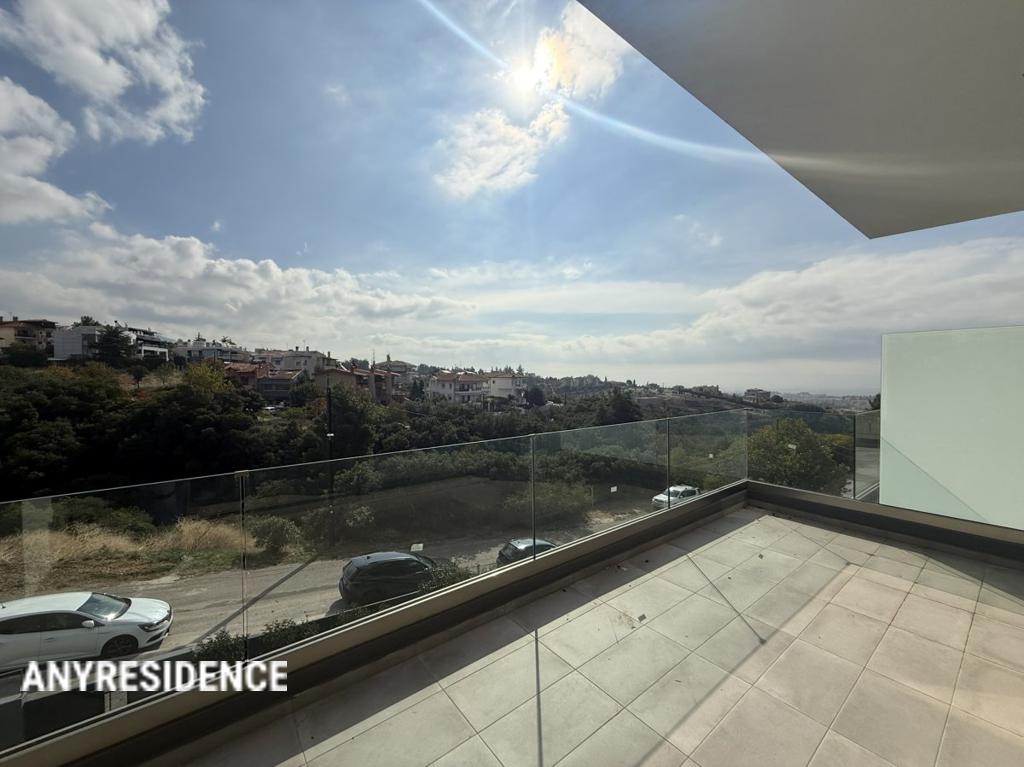 Townhome in Panorama, photo #5, listing #2250664