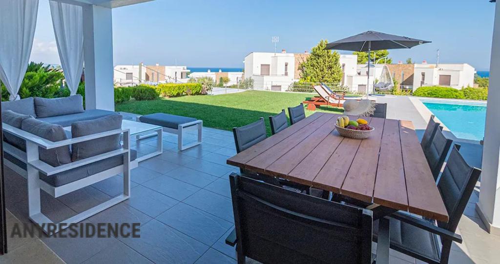 Villa in Kassandreia, photo #4, listing #2552753
