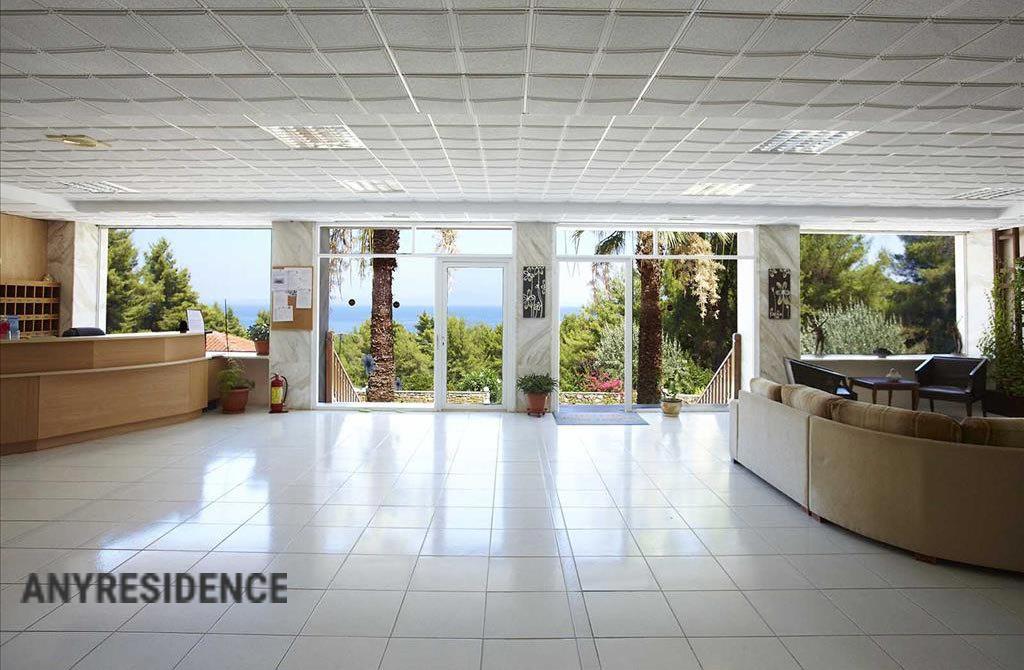 Hotel in Kassandreia, photo #4, listing #2097128